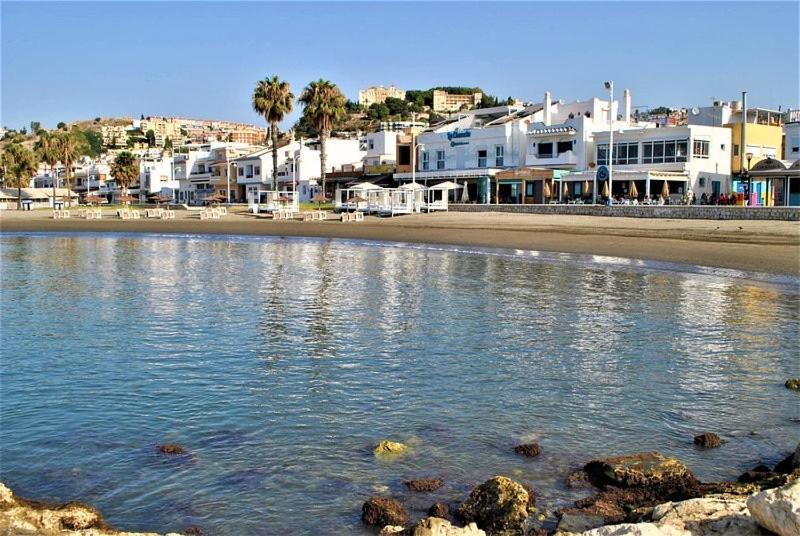 Appartement Pedregalejo Playa, Piscina Y Parking à Málaga Extérieur photo